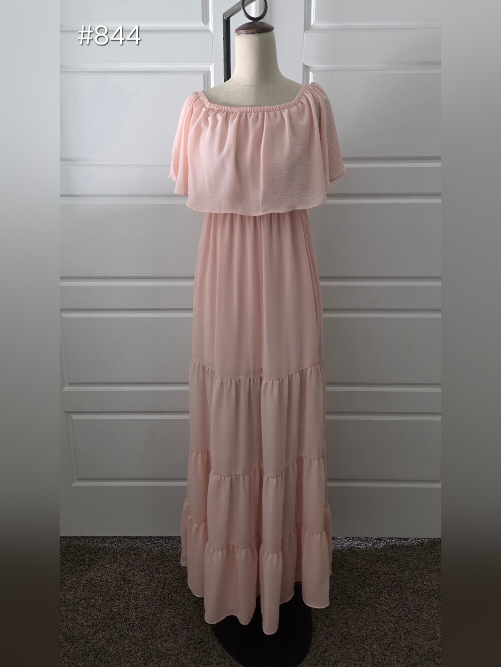 Venus Blush Pink On or Off-the-Shoulder Tiered Maxi Dress